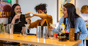 Cocktails & Tapas – Mixology-Erlebnis in der Düsseldorfer Altstadt