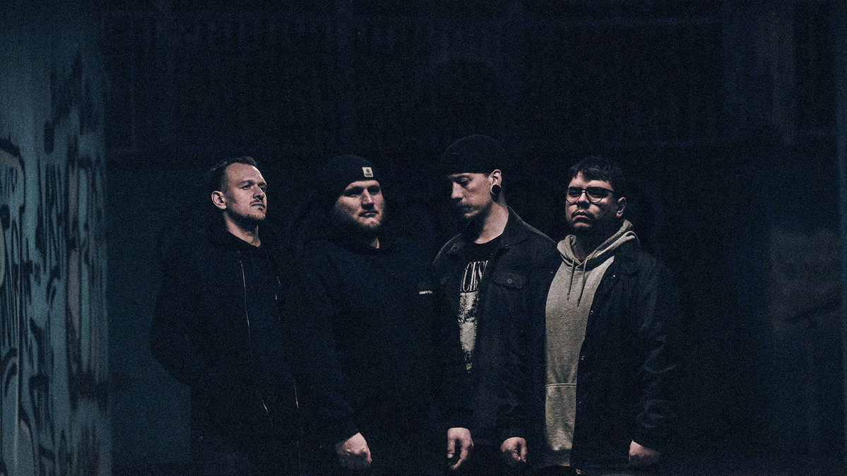 AVOIDER + supp.: SAVIOURSELF - THROATCUT - I AM THE DECEIVER