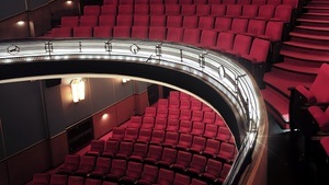 Film 2: „Green days by the river“