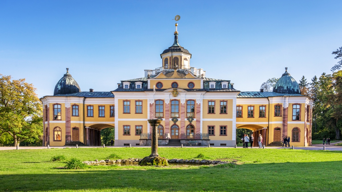 Schloss und Park Belvedere