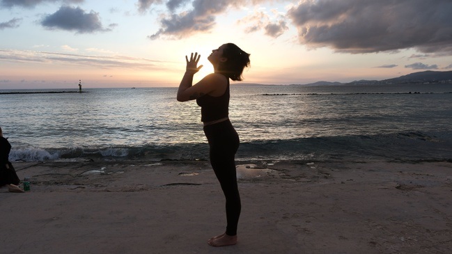 YOGA BREAKFAST