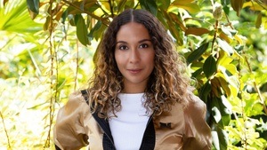 Literarischer Sommer: Lesung mit Nora Osagiobare, "Daily Soap"