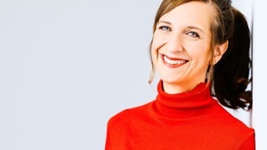 Sarah Hakenberg – NEUES PROGRAMM