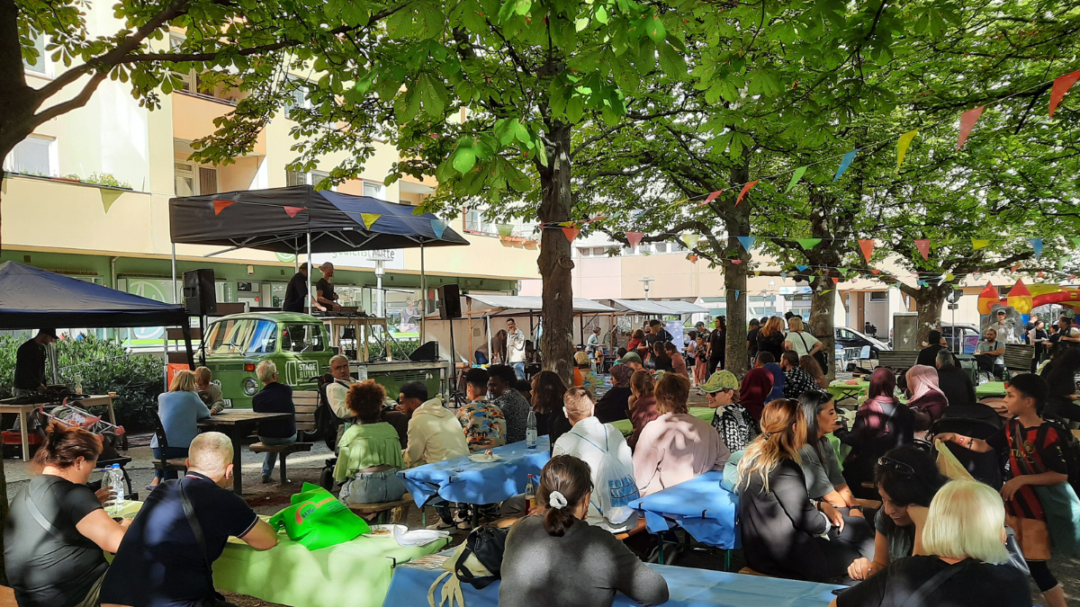 Straßenfest auf dem Kastanienplatz