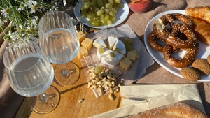 Käse trifft Wein