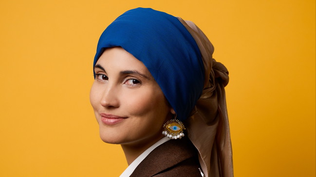 Anissa Loucif: Kopftuchmädchen