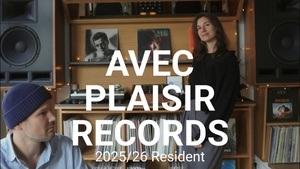Unkompress Saturday Session: Avec Plaisir