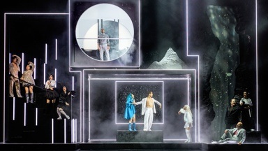 Lazarus | Lazarus Ein Musical von David Bowie und Enda Walsh nach dem Roman »The Man Who Fell To Earth« von Walter Tevis