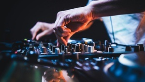 Open Turntables