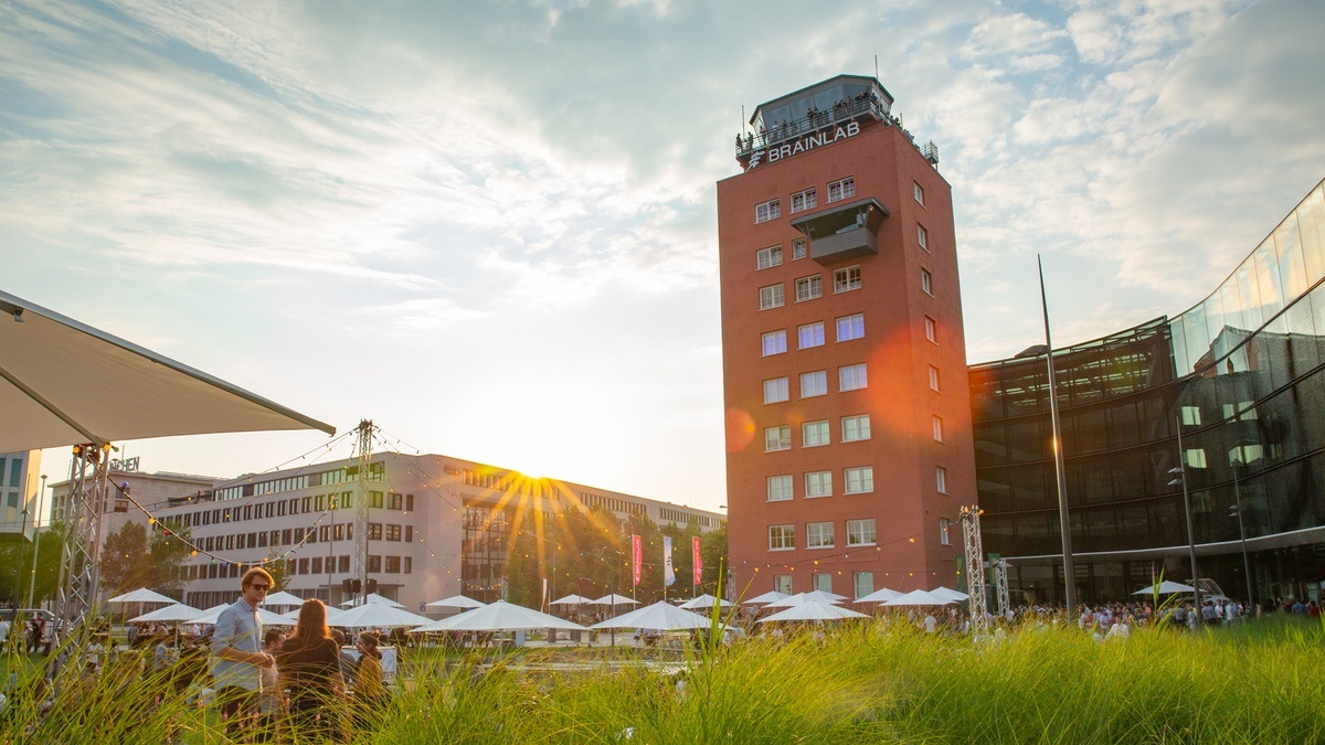 »Mind the Music - A Date with Your Brain« bei Brainlab