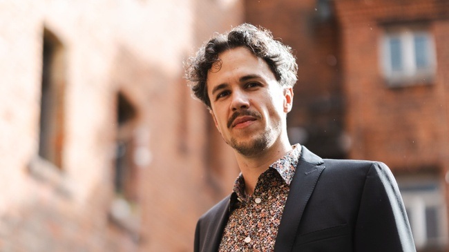 Literatur zur Zeit: Philip Krömer - Kumari