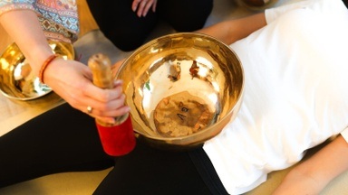 Sound & Paint – Soundbath & Abstract Art
