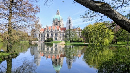 Altstadt und Maschpark Entdeckerspaziergang mit deinem Smartphone