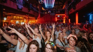 MAMMA-MIA PARTY/KONZERT MIT LIVE-ACT!