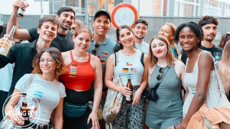 Expats & Locals | Wöchentliche Mittwochs Treffen | Social Melting Pot