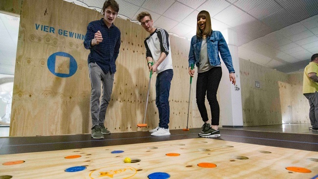 Interaktiv Abenteuer Minigolf