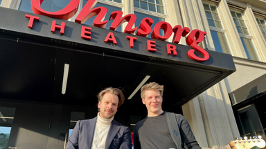 Das Hamburger RUDELSINGEN im Ohnsorg-Theater