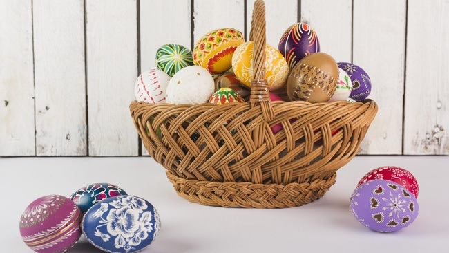 Samstags im Museum: Oster-Special. Körbchen-Werkstatt mit anschließender Ostereiersuche