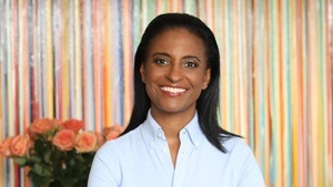 Glück entsteht im Kopf - ein Abend für mehr Lebensfreude mit der Kölner Ärztin Karella Easwaran