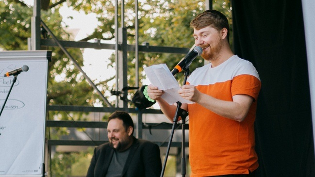 Open Air Poetry Slam im Schrødingers