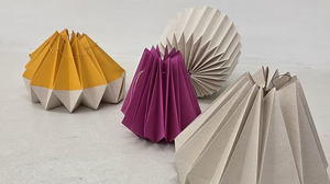 Lampenschirme. Lichtobjekte aus Faltungen
