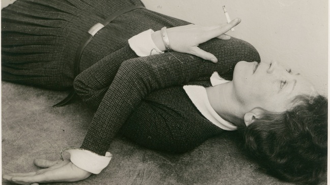 Neue Frau, Neues Sehen. Die Bauhaus-Fotografinnen