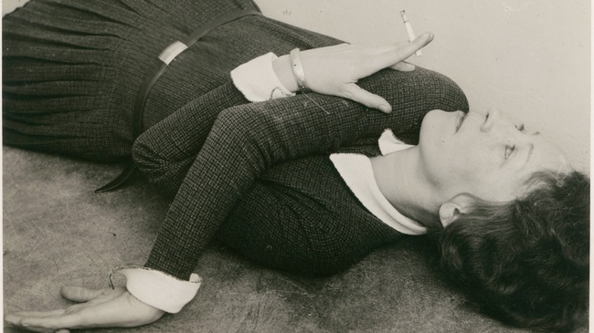 Neue Frau, Neues Sehen. Die Bauhaus-Fotografinnen