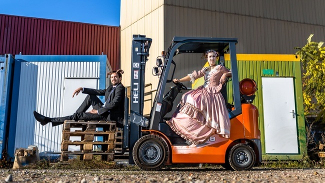 Chaos Royal vs. Theaterturbine Leipzig: Das Duell zur Wiedervereinigung