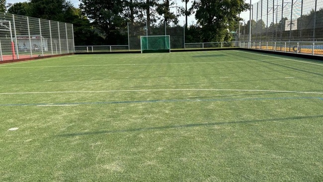 JUGAD pick-up football / pick-up Soccer