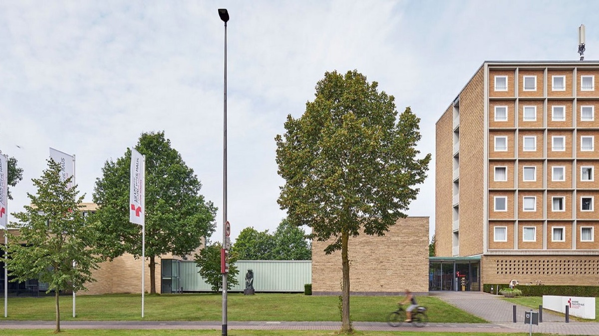 Frauen und Revolution - Lesung mit Shila Behjat