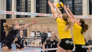 Volleyball Spitzenspiel mit Specials!