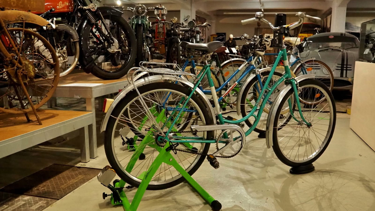 Titelbild der Veranstaltung Fahrradkino mit dem Film „Alles ist erleuchtet“