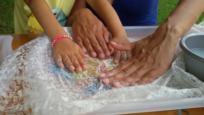 Kunterbunte Wollwerke filzen - Workshop für Anfänger und Familien