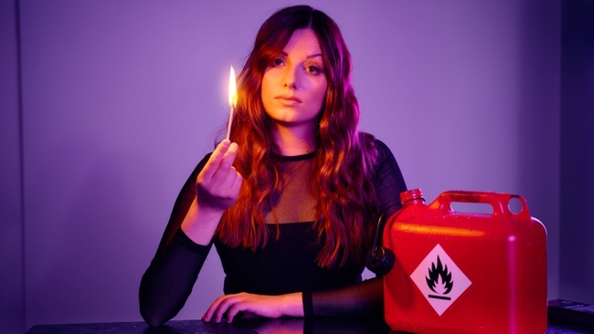 Lara Ermer - Leicht entflammbar