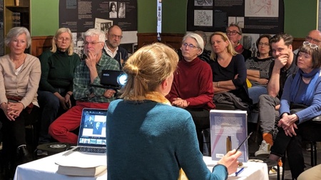 Berliner Literatur im Romanischen Café: Lesung und Gespräch mit Annett Gröschner