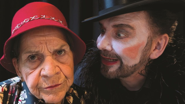 Theater: HELGA – Öffentliche Generalprobe