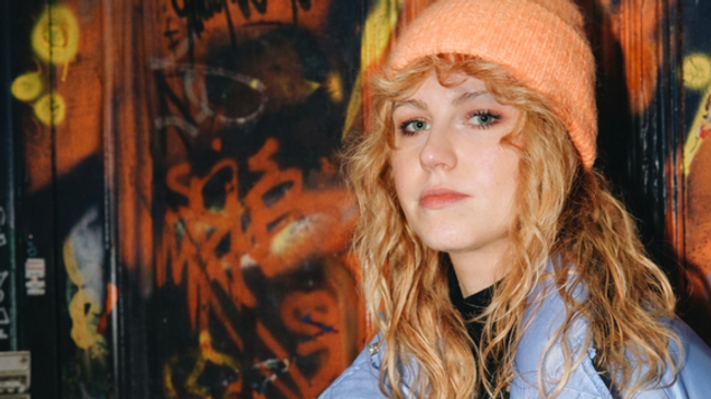 F+K LIVE SOUNDS: ESHi (Singer-Songwriter, DE)