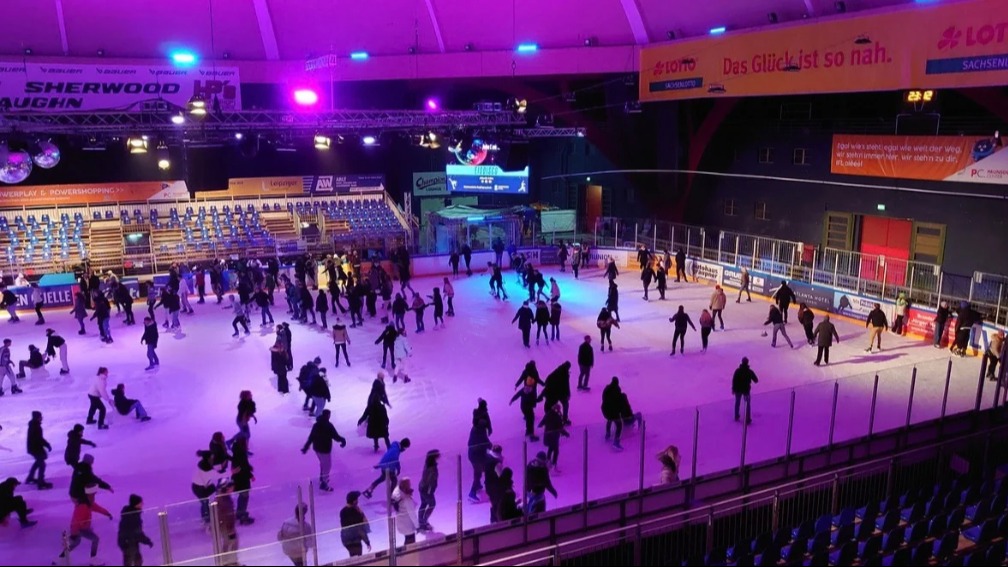 EISDISCO im anona ICEDOME