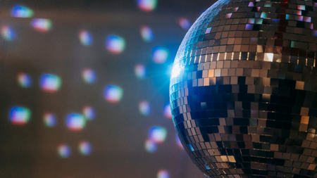 Tanzen! – Die Foyer-Party zum Abtanzen mit P.T. Baker