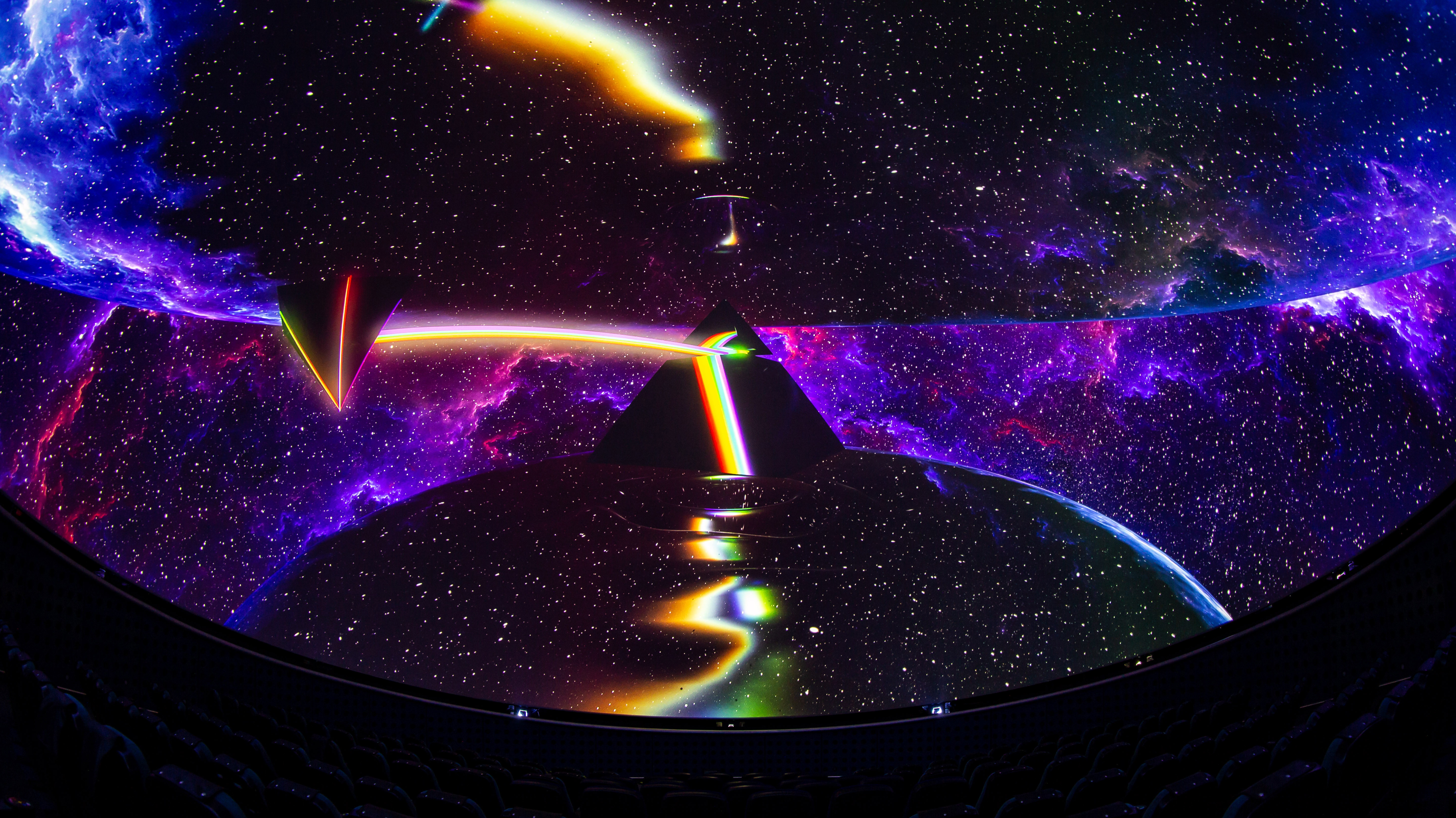 The Dark Side Of The Moon – The Planetarium Experience
