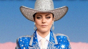 Tahnee | EIN TOUCH TOO MUCH