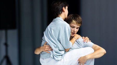 Relaxed Performance: Elsa Artmann