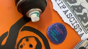 Demokratie ist Handarbeit - Aktiv gegen Rechts! Haltung kann auch gut aussehen