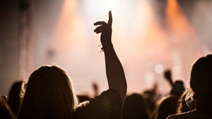 Benefiz-Konzert: Dr. Schlager & Marilyn Boadu Band / + Zonta Club Dortmund