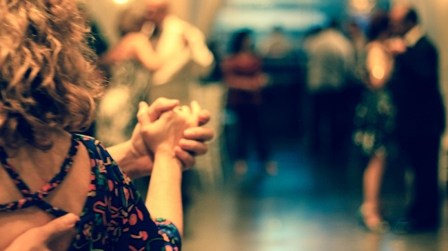MILONGA IM LOFFT - BRÜCKEN BILDEN