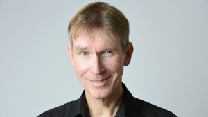 Peter Vollmer "Frauen verblühen, Männer verduften - die Jubiläumsshow" (Kabarett)