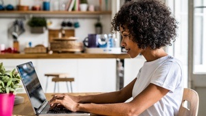 Female Business: Social Media Advanced