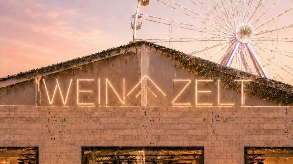 YE GOES DÜSSELDORF WEINZELT.