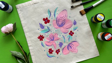 Painting on Fabric Bag or T-Shirt