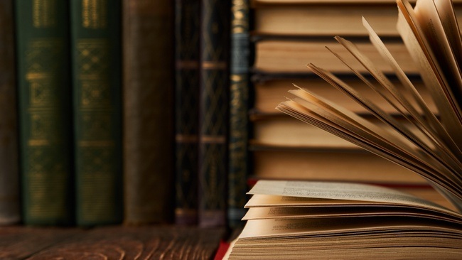 Genehmigte Literatur. Verfahren der Literaturzensur in der DDR | Kolleg